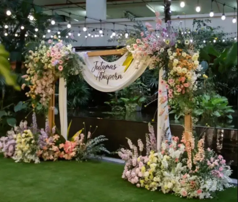 Garden Bloom Photo Booth  5